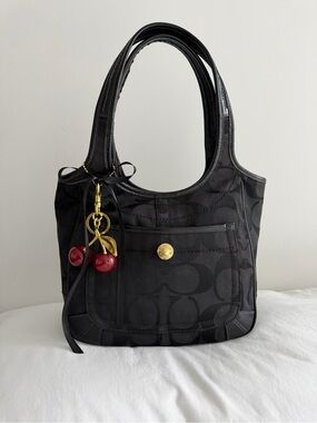 vintage Coach Black Canvas Ergo Shoulder bag